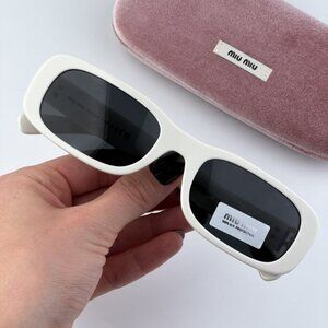 Miu Miu MU08ZS 1425S0 GLIMPSE BRAND NEW Sunglasses White Grey Rectangle  Women